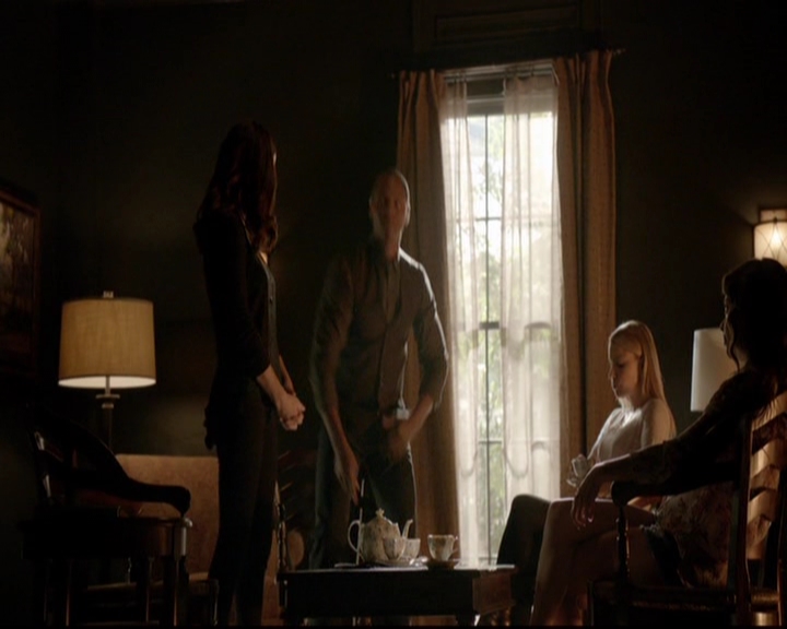 VampireDiariesWorld-dot-nl_7x01DayOneOfTwentyThousandGiveOrTake0303.jpg