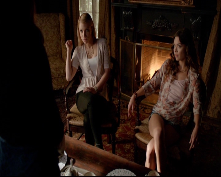 VampireDiariesWorld-dot-nl_7x01DayOneOfTwentyThousandGiveOrTake0415.jpg