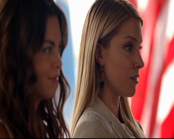 VampireDiariesWorld-dot-nl_7x01DayOneOfTwentyThousandGiveOrTake1235.jpg VampireDiariesWorld-dot-nl_7x01DayOneOfTwentyThousandGiveOrTake1235.jpg