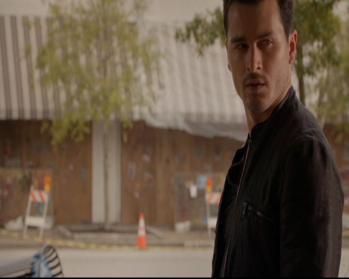 VampireDiariesWorld-dot-nl_7x01DayOneOfTwentyThousandGiveOrTake1600.jpg VampireDiariesWorld-dot-nl_7x01DayOneOfTwentyThousandGiveOrTake1600.jpg