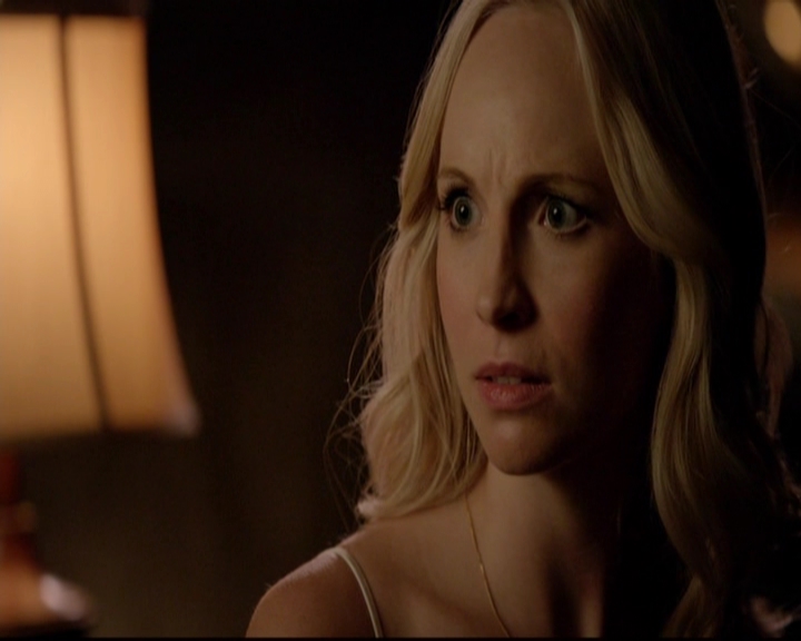 VampireDiariesWorld-dot-nl_7x01DayOneOfTwentyThousandGiveOrTake2201.jpg