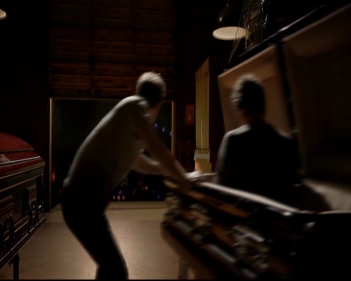 VampireDiariesWorld-dot-nl_7x01DayOneOfTwentyThousandGiveOrTake2241.jpg VampireDiariesWorld-dot-nl_7x01DayOneOfTwentyThousandGiveOrTake2241.jpg