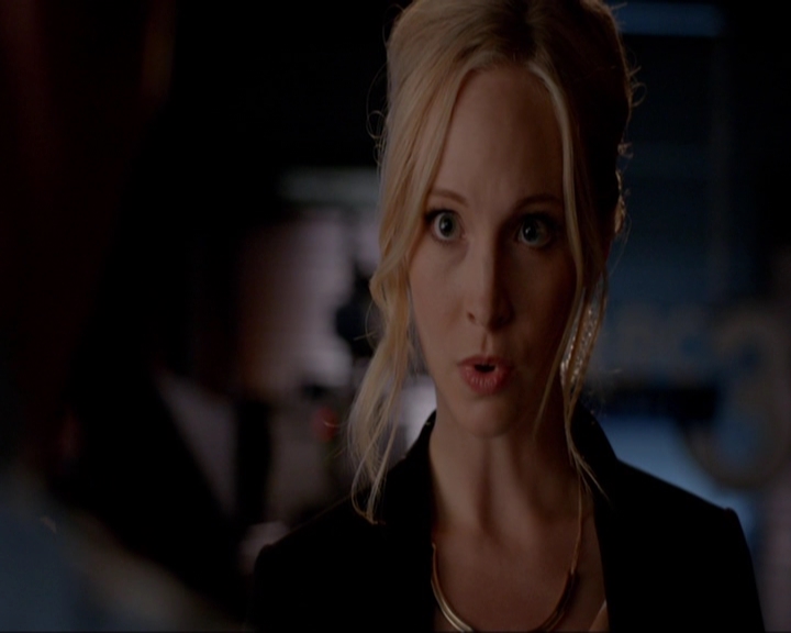 VampireDiariesWorld-dot-nl_7x02NeverLetMeGo0027.jpg