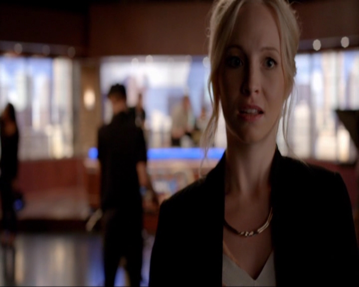 VampireDiariesWorld-dot-nl_7x02NeverLetMeGo0042.jpg