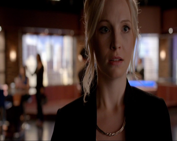 VampireDiariesWorld-dot-nl_7x02NeverLetMeGo0044.jpg