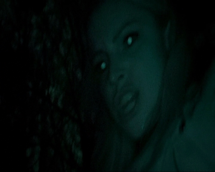 VampireDiariesWorld-dot-nl_7x02NeverLetMeGo0160.jpg VampireDiariesWorld-dot-nl_7x02NeverLetMeGo0160.jpg