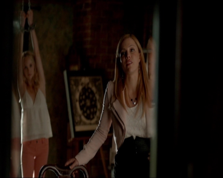 VampireDiariesWorld-dot-nl_7x02NeverLetMeGo0840.jpg