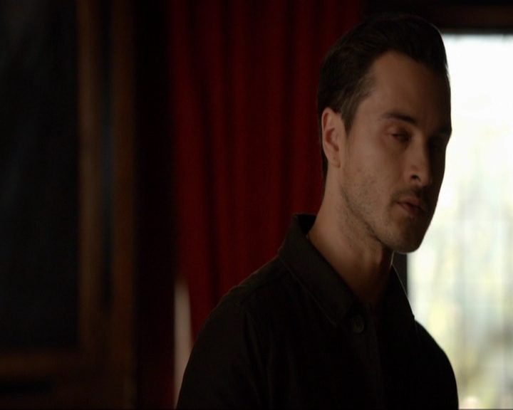 VampireDiariesWorld-dot-nl_7x02NeverLetMeGo0949.jpg