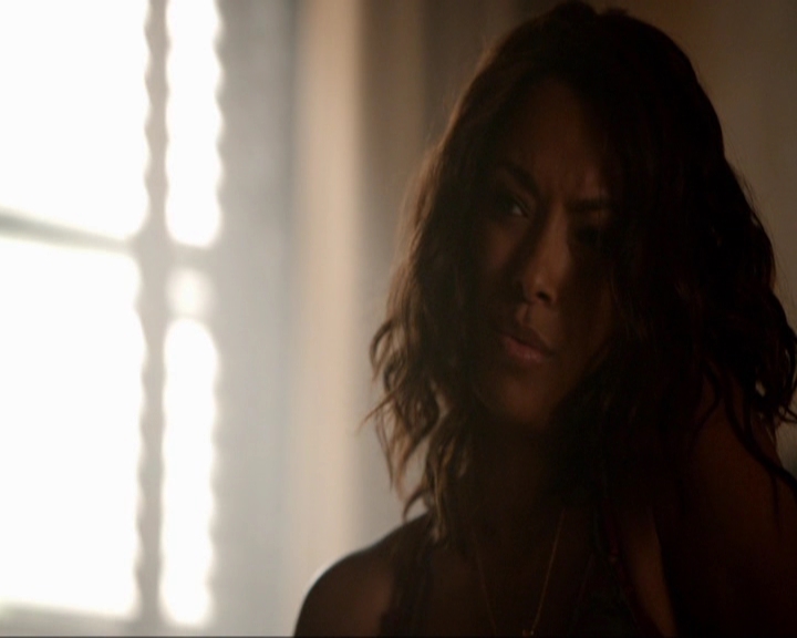 VampireDiariesWorld-dot-nl_7x02NeverLetMeGo1004.jpg