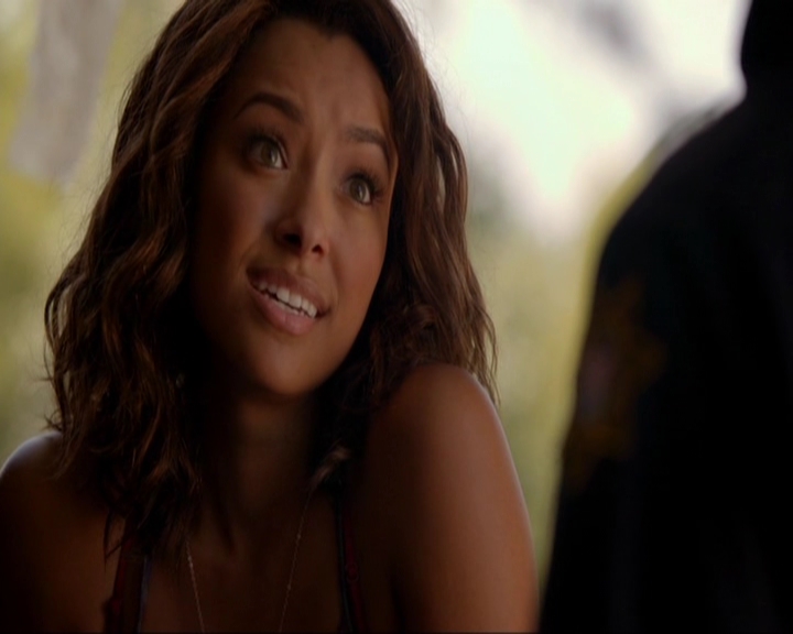 VampireDiariesWorld-dot-nl_7x02NeverLetMeGo1067.jpg