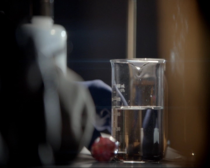 VampireDiariesWorld-dot-nl_7x02NeverLetMeGo1288.jpg