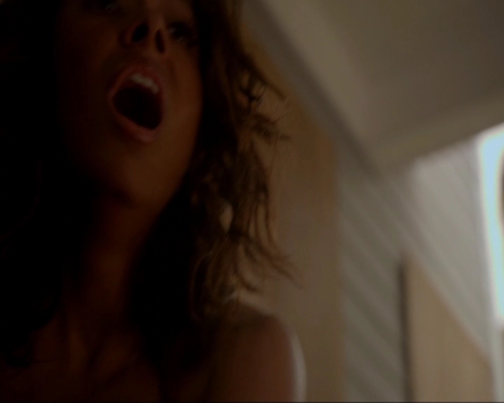 VampireDiariesWorld-dot-nl_7x02NeverLetMeGo1349.jpg