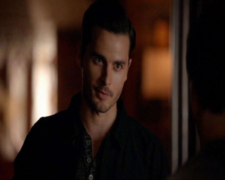 VampireDiariesWorld-dot-nl_7x02NeverLetMeGo1379.jpg