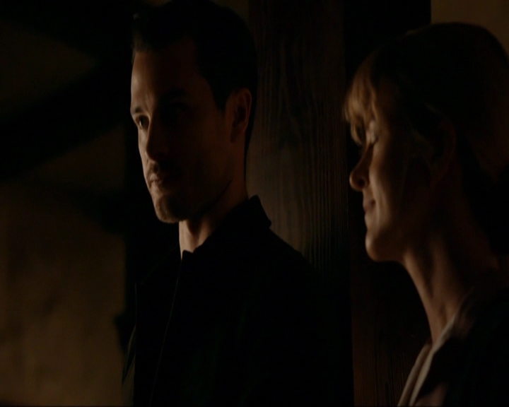 VampireDiariesWorld-dot-nl_7x02NeverLetMeGo1748.jpg