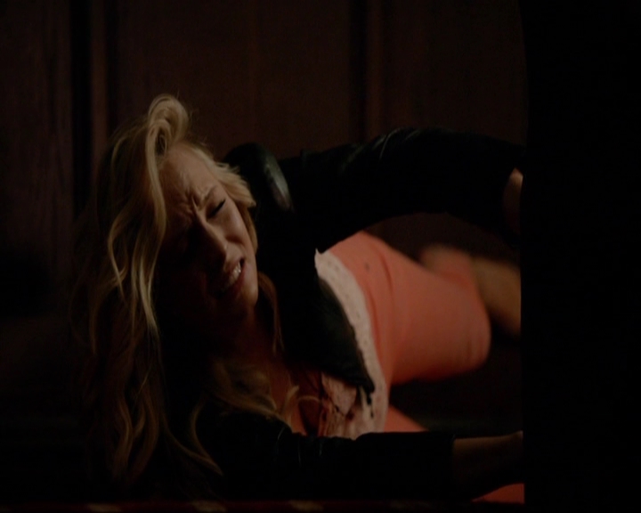 VampireDiariesWorld-dot-nl_7x02NeverLetMeGo1750.jpg