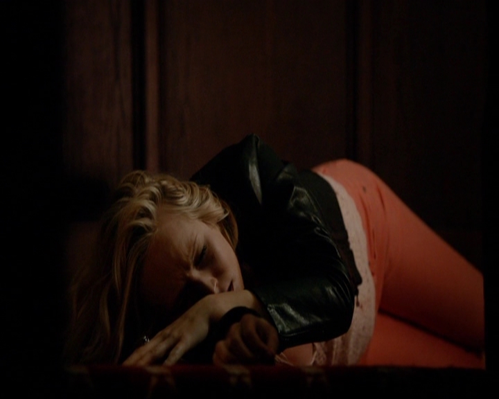 VampireDiariesWorld-dot-nl_7x02NeverLetMeGo1752.jpg