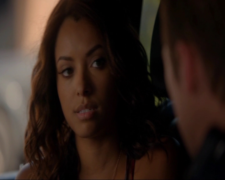 VampireDiariesWorld-dot-nl_7x02NeverLetMeGo1780.jpg