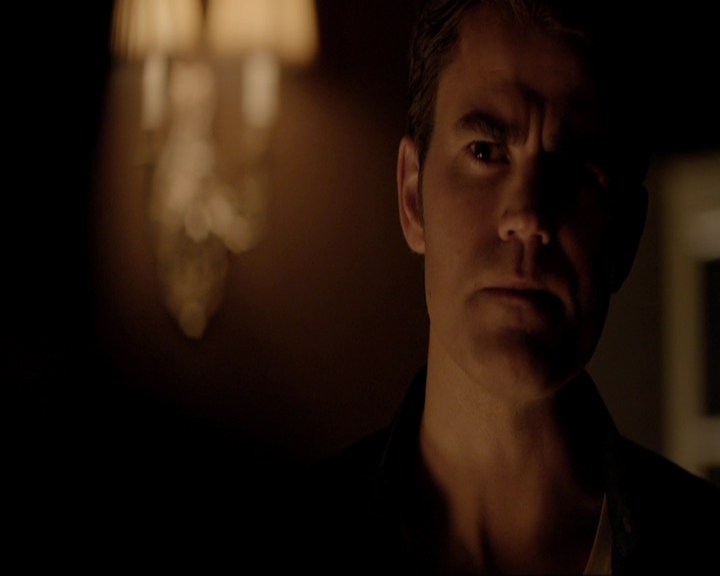 VampireDiariesWorld-dot-nl_7x02NeverLetMeGo1952.jpg