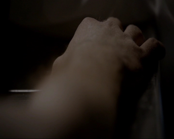 VampireDiariesWorld-dot-nl_7x02NeverLetMeGo2032.jpg