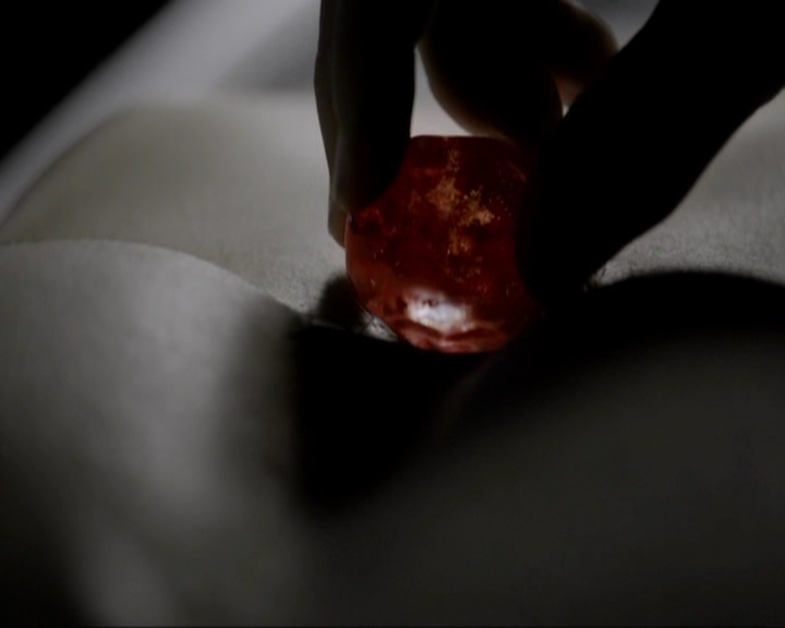 VampireDiariesWorld-dot-nl_7x02NeverLetMeGo2039.jpg
