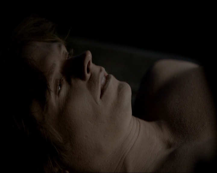 VampireDiariesWorld-dot-nl_7x02NeverLetMeGo2040.jpg