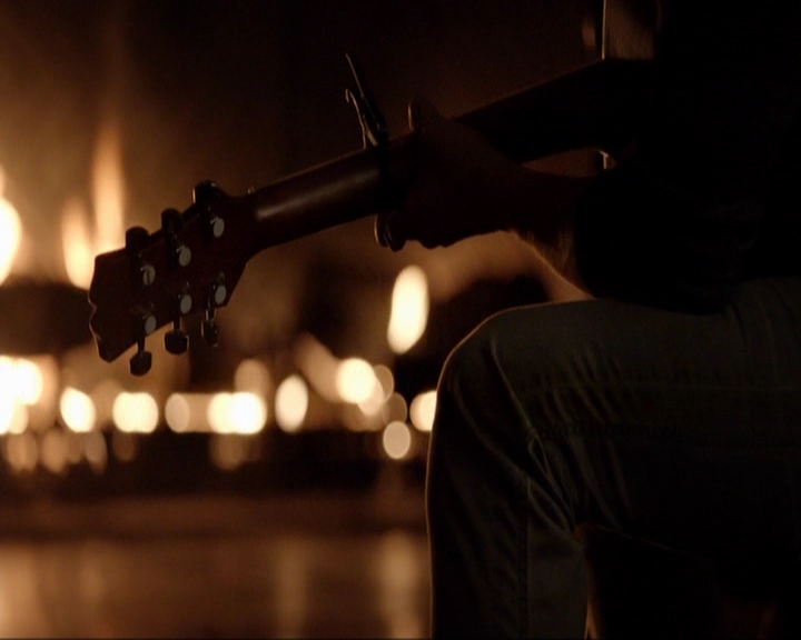 VampireDiariesWorld-dot-nl_7x02NeverLetMeGo2048.jpg
