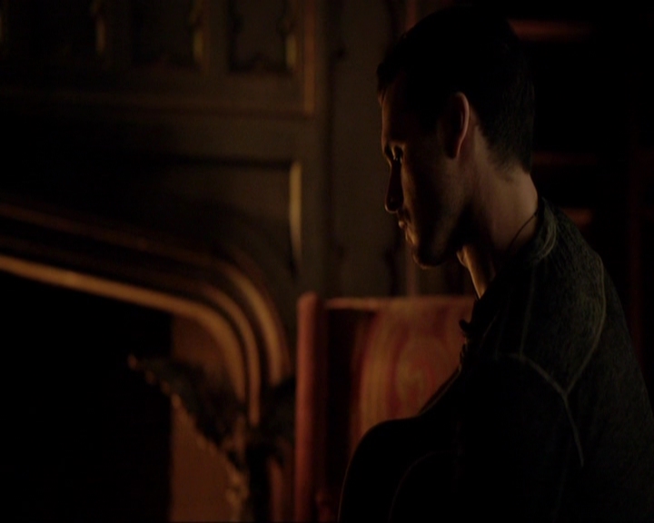 VampireDiariesWorld-dot-nl_7x02NeverLetMeGo2080.jpg
