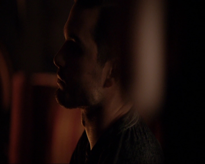 VampireDiariesWorld-dot-nl_7x02NeverLetMeGo2109.jpg