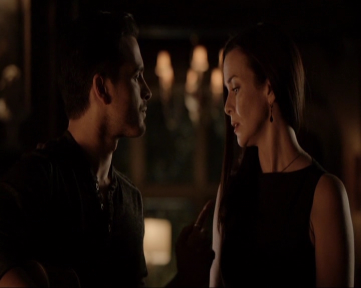 VampireDiariesWorld-dot-nl_7x02NeverLetMeGo2143.jpg