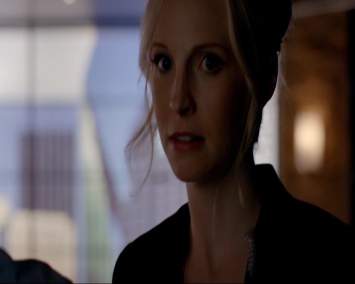 VampireDiariesWorld-dot-nl_7x02NeverLetMeGo2256.jpg