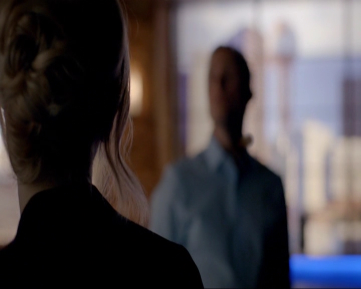 VampireDiariesWorld-dot-nl_7x02NeverLetMeGo2264.jpg