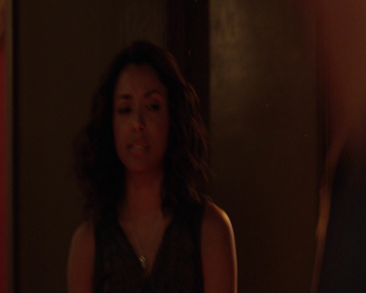 VampireDiariesWorld-dot-nl_7x03AgeOfInnocence-deletedscenes0016.jpg