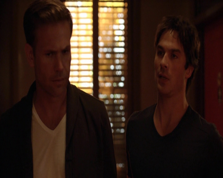 VampireDiariesWorld-dot-nl_7x03AgeOfInnocence-deletedscenes0019.jpg