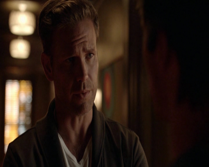 VampireDiariesWorld-dot-nl_7x03AgeOfInnocence-deletedscenes0044.jpg