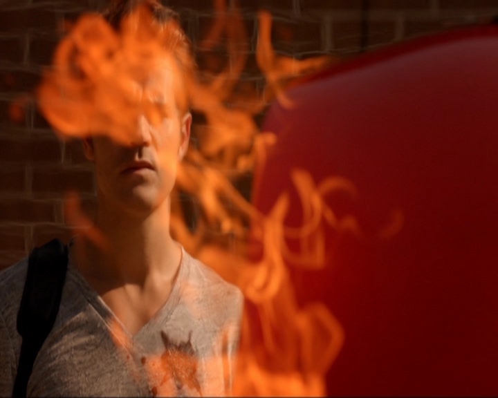 VampireDiariesWorld-dot-nl_7x03AgeOfInnocence0050.jpg