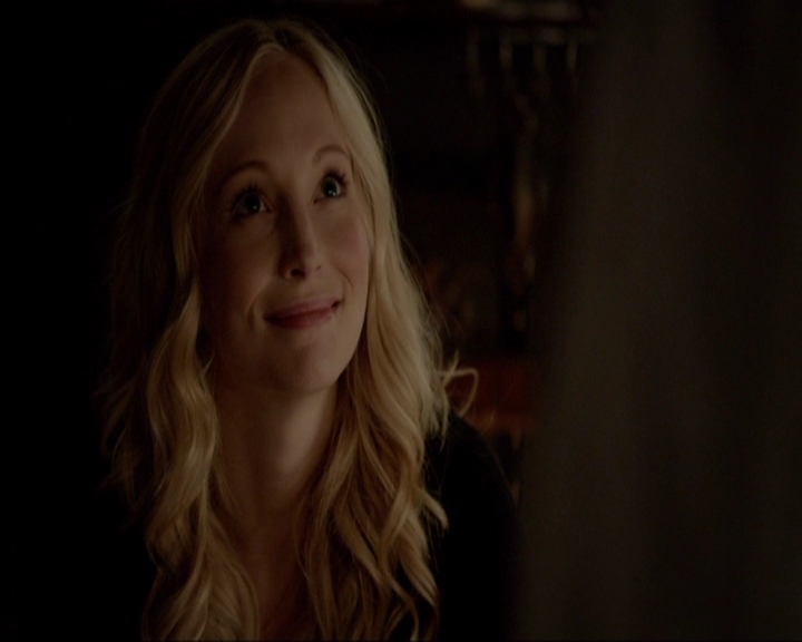 VampireDiariesWorld-dot-nl_7x03AgeOfInnocence0414.jpg