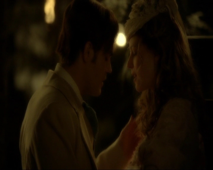 VampireDiariesWorld-dot-nl_7x03AgeOfInnocence0698.jpg