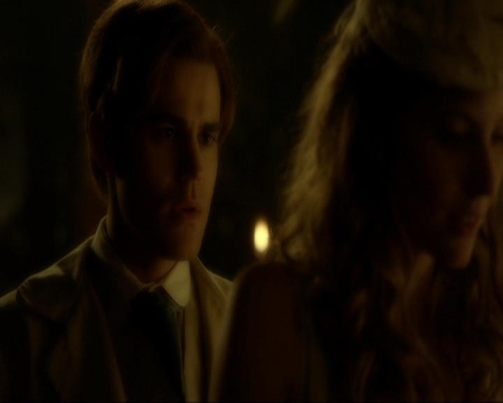 VampireDiariesWorld-dot-nl_7x03AgeOfInnocence0756.jpg