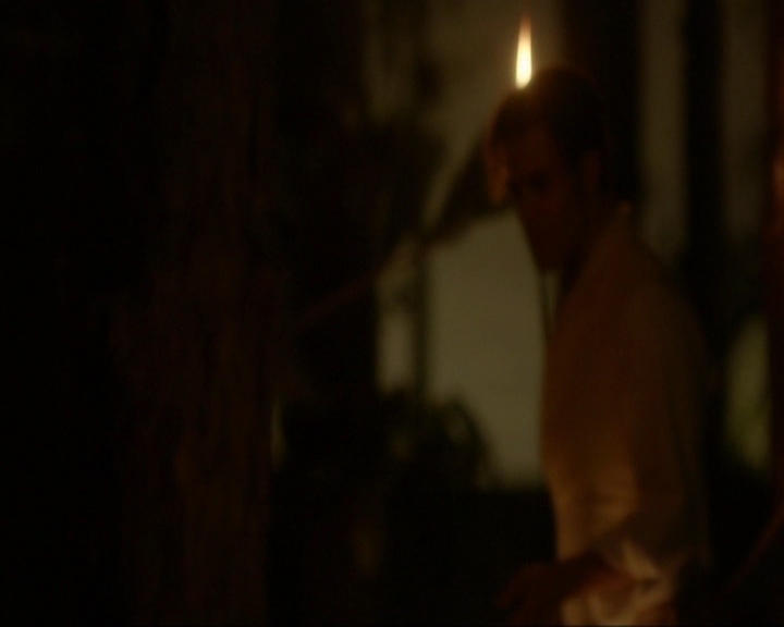 VampireDiariesWorld-dot-nl_7x03AgeOfInnocence0980.jpg