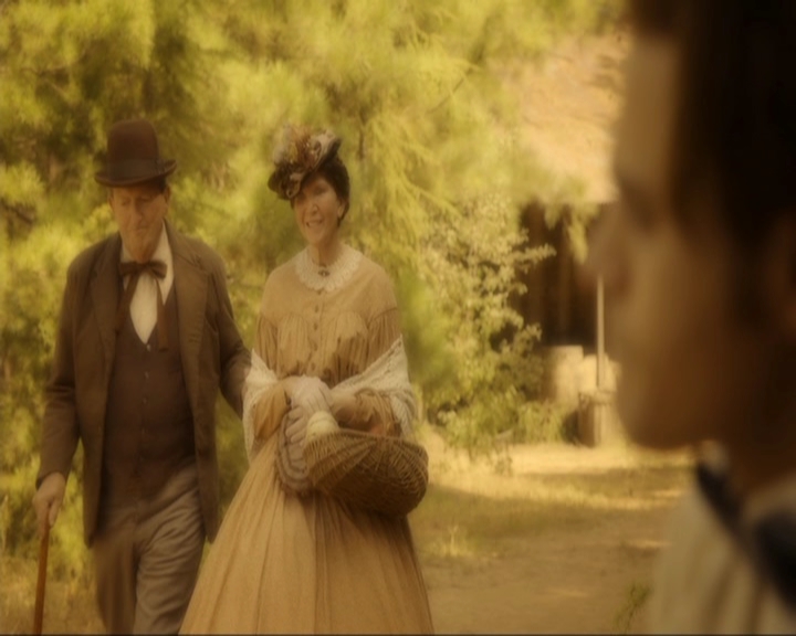 VampireDiariesWorld-dot-nl_7x03AgeOfInnocence1423.jpg