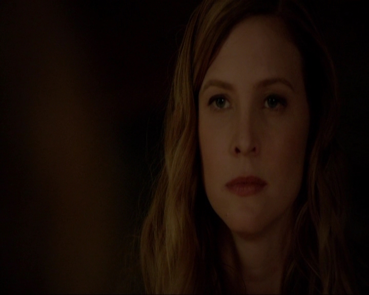 VampireDiariesWorld-dot-nl_7x03AgeOfInnocence1470.jpg