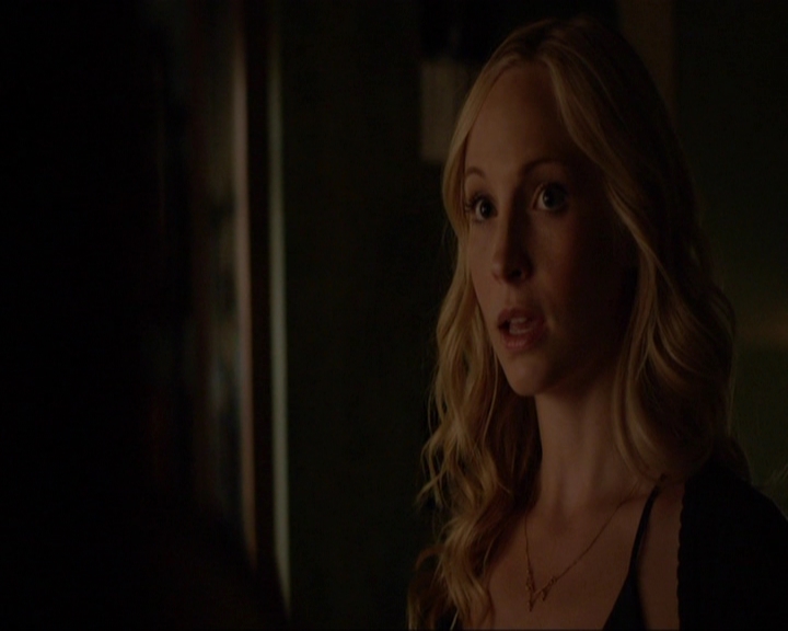 VampireDiariesWorld-dot-nl_7x03AgeOfInnocence1742.jpg