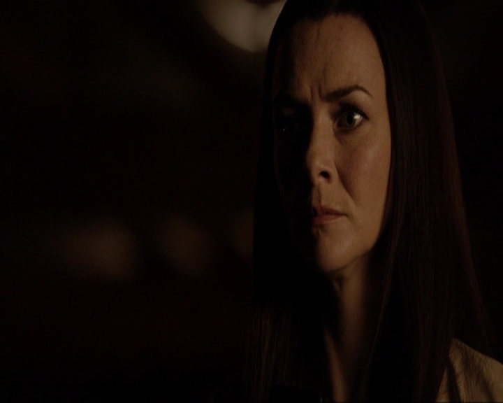 VampireDiariesWorld-dot-nl_7x03AgeOfInnocence2072.jpg