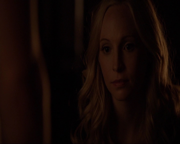 VampireDiariesWorld-dot-nl_7x03AgeOfInnocence2109.jpg