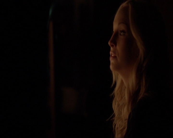VampireDiariesWorld-dot-nl_7x03AgeOfInnocence2120.jpg