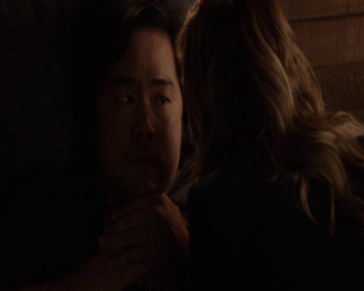 VampireDiariesWorld-dot-nl_7x04ICarryYourHeartWithMe-deletedscenes0059.jpg