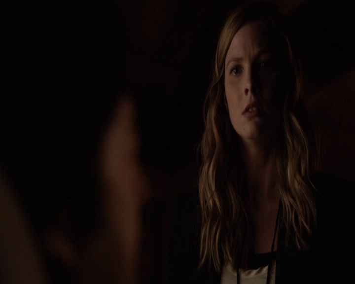 VampireDiariesWorld-dot-nl_7x04ICarryYourHeartWithMe-deletedscenes0066.jpg