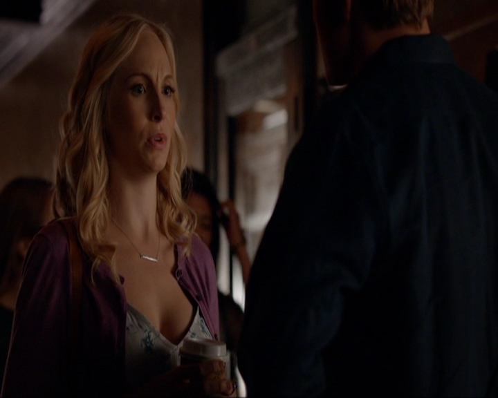 VampireDiariesWorld-dot-nl_7x04ICarryYourHeartWithMe0802.jpg