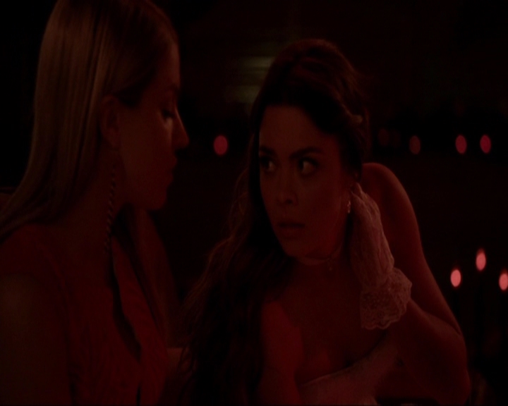 VampireDiariesWorld-dot-nl_7x04ICarryYourHeartWithMe1964.jpg
