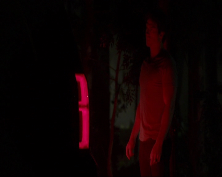VampireDiariesWorld-dot-nl_7x04ICarryYourHeartWithMe2346.jpg
